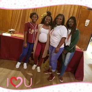 Meet your Posher, Sheneka